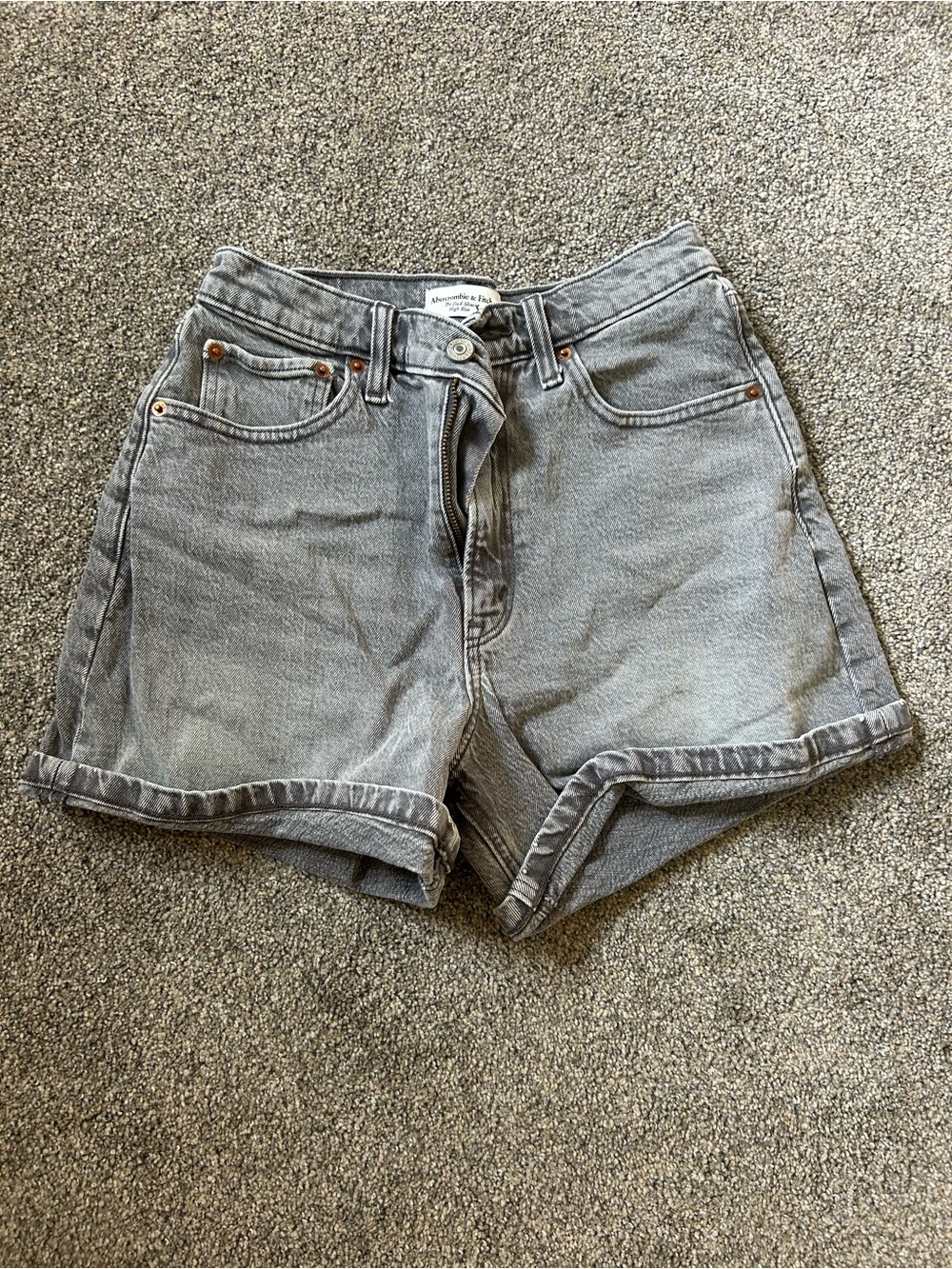 Abercrombie & Fitch High Rise Dad Short